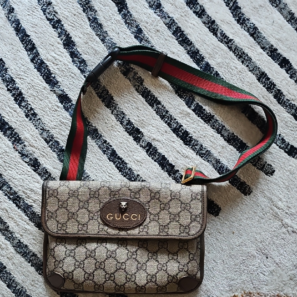 Gucci Beige Monogram Bag with Green and Red Strap